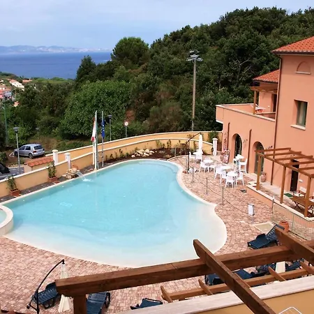 Pergola 19 Apartmán Cavo